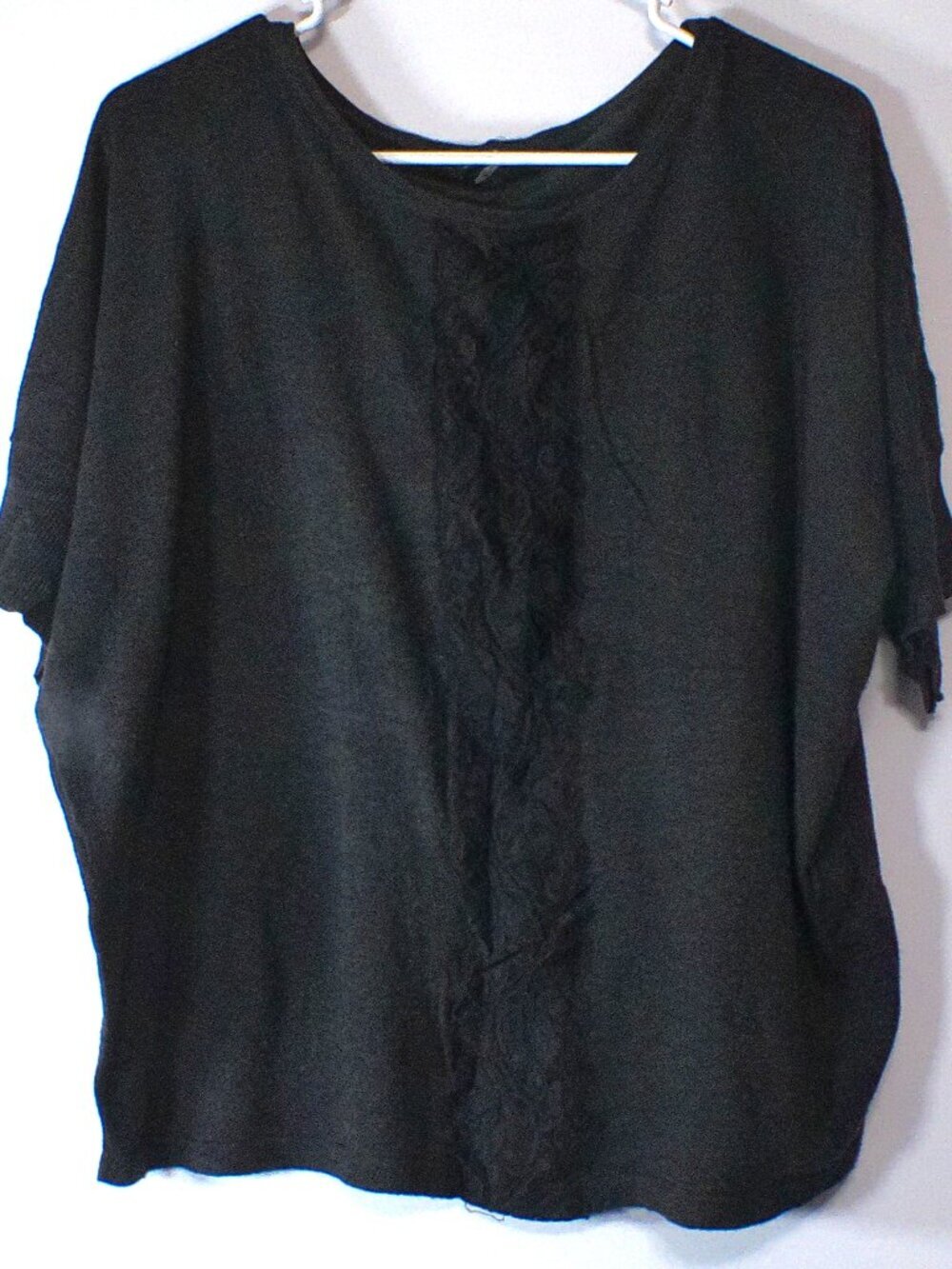 Cable & Gauge Women’s Top Size Large Black Textured Short Sleeve Blouse